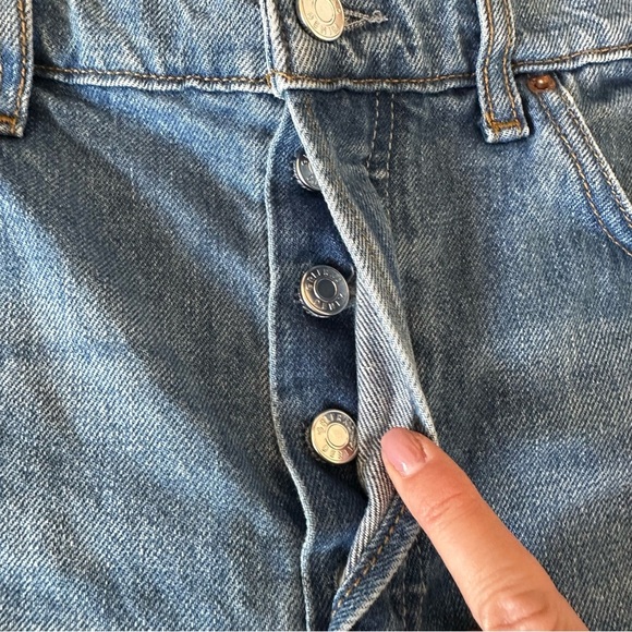 GRLFRND Charlie Low Rise Baggy Cut Off Shorts size 27 - Picture 6 of 10